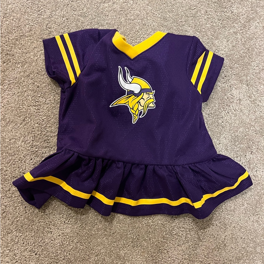 Minnesota Vikings infant 6-12 mo cheerleading dress with bloomers